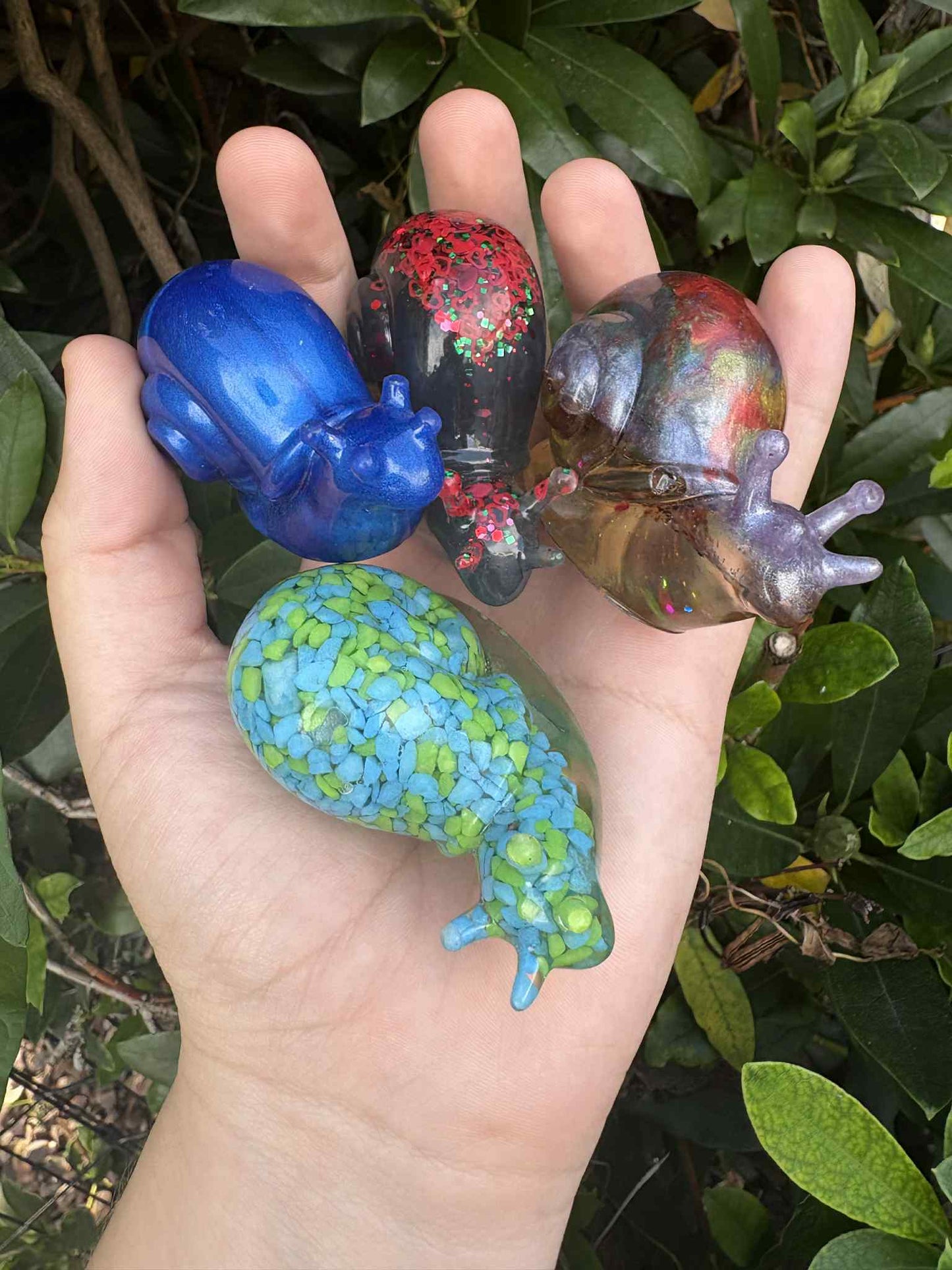 Mystery Resin Large & Small snails