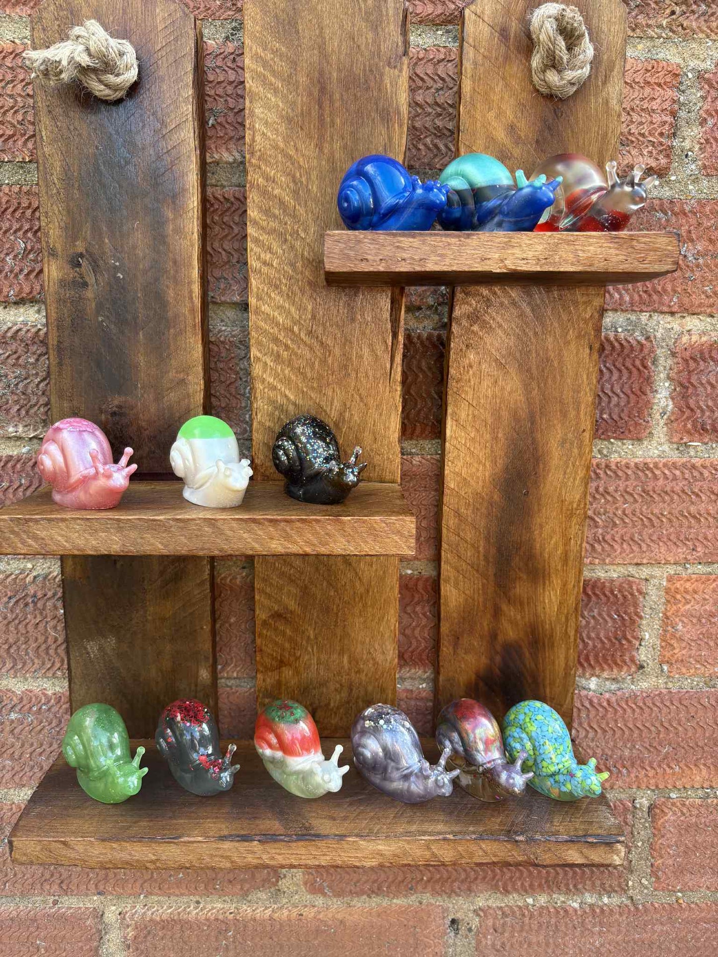Mystery Resin Large & Small snails