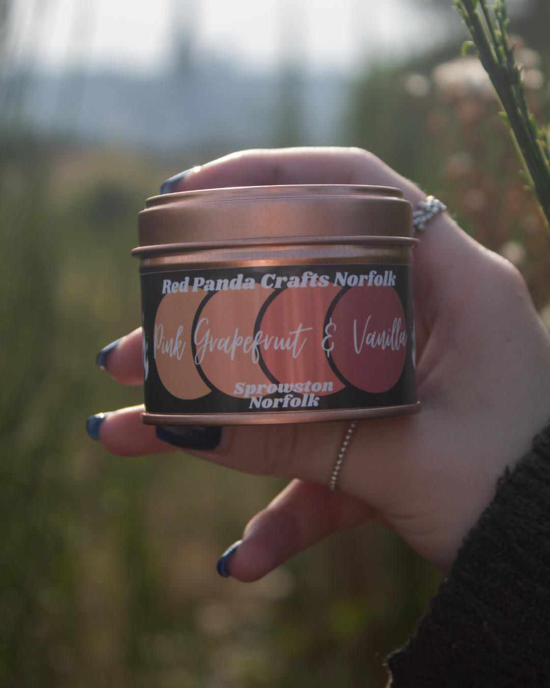 Pink Grapefruit & Vanilla Hand-poured & luxury Soy Candle
