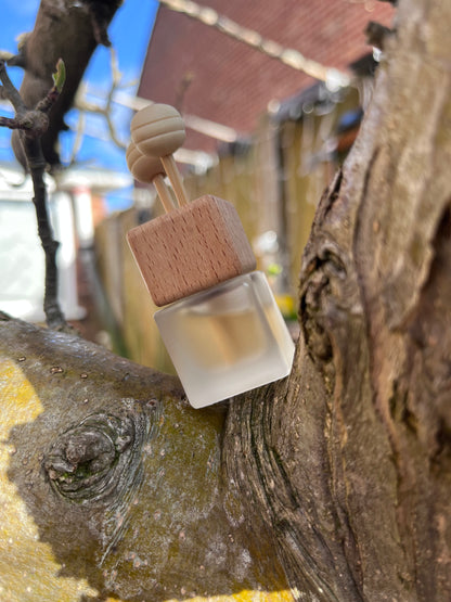 5ML Frosted Desk Diffuser with Honeycomb Sticks - In 9 Different Scents!